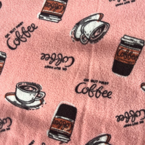 Emme Jordan buttery soft pink nightshirt, size XL with coffee theme pattern. - Picture 4 of 4